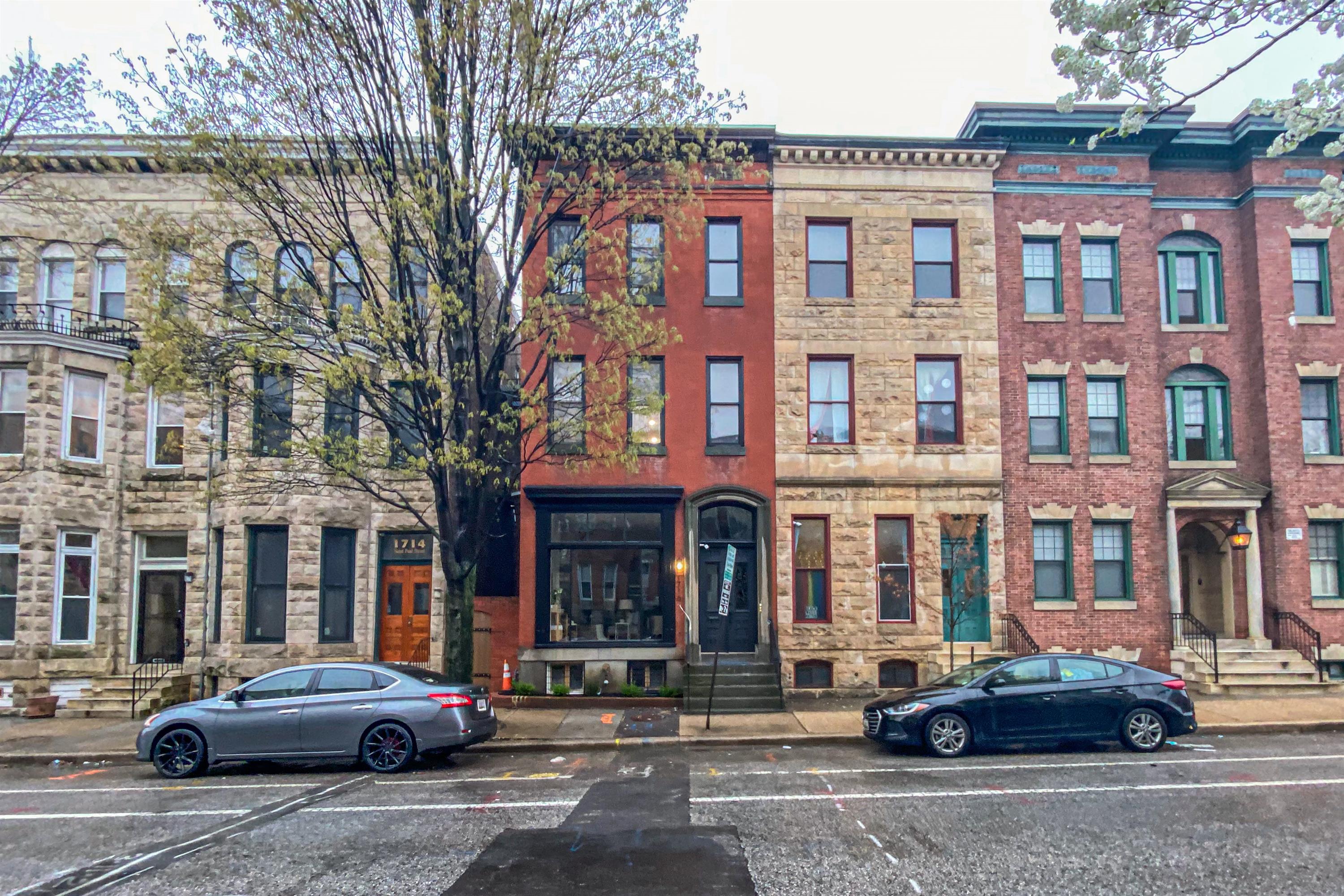 1716 Saint Paul Street